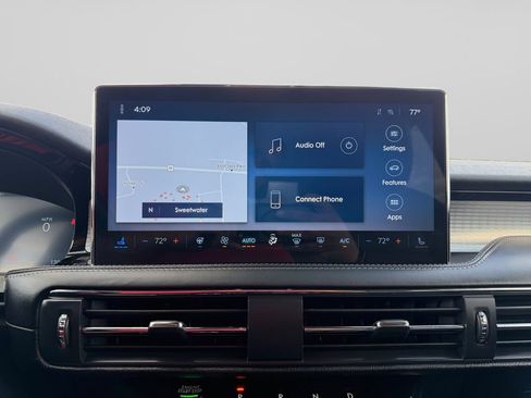 Used 2024 Lincoln Corsair AWD w/ Equipment Group 101A image 21