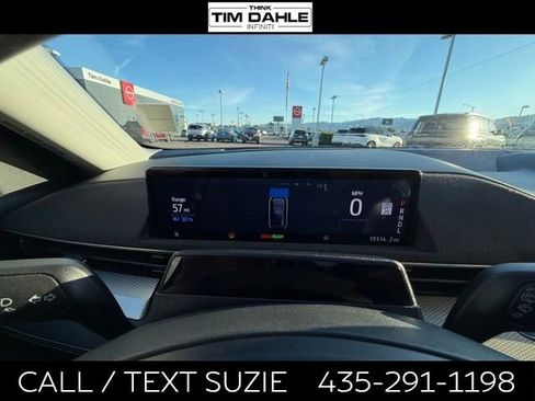 Used 2023 Ford Mustang Mach-E Select w/ Comfort Package Lite AWD/4WD image 3