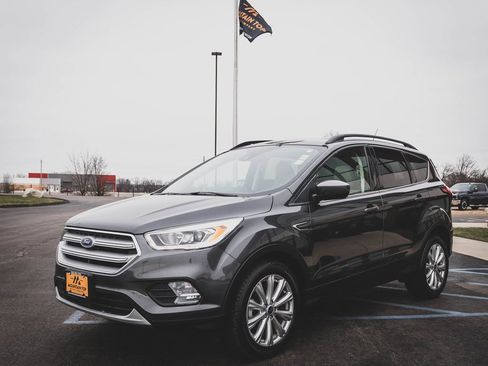 Used 2019 Ford Escape SEL image 20