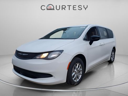 New 2026 Chrysler Voyager LX image 1