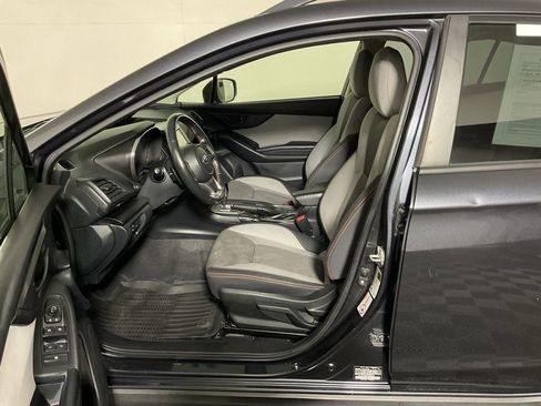 Used 2018 Subaru Crosstrek 2.0i Premium image 18