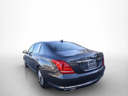 Used 2018 Genesis G90 5.0 Ultimate image 3