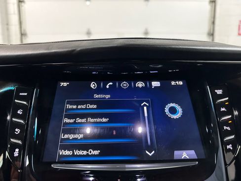 Used 2017 Cadillac Escalade Platinum AWD/4WD image 31