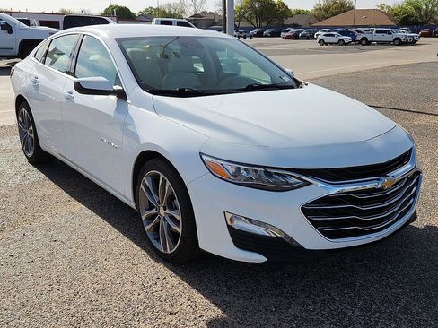 Used 2024 Chevrolet Malibu LT FWD image 4