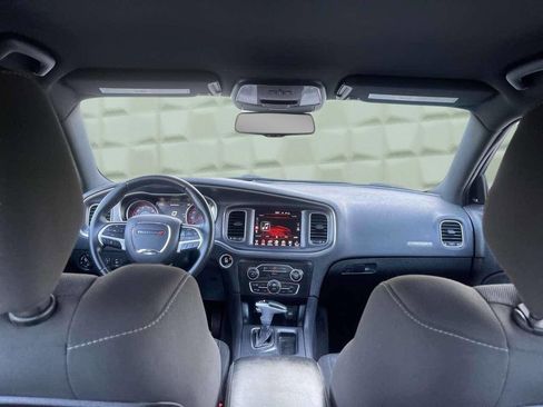 Used 2016 Dodge Charger SXT w/ Driver Confidence Group image 26