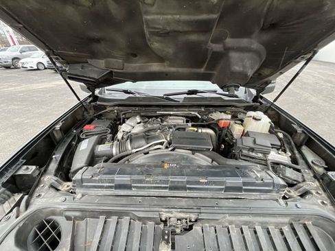 Used 2022 Chevrolet Silverado 2500 LT w/ All Star Edition image 19