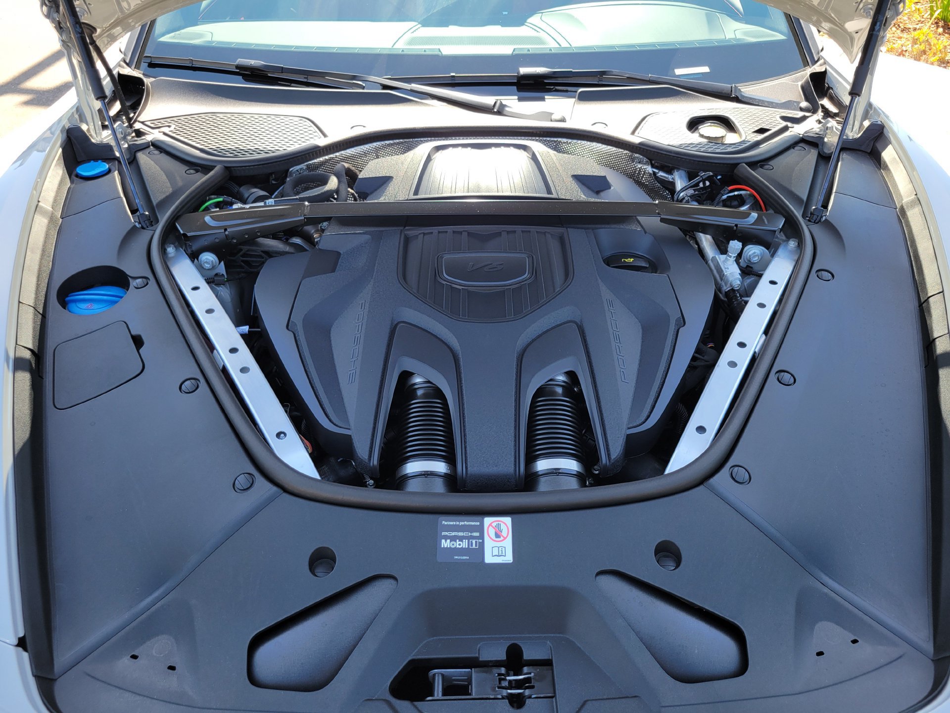 New 2026 Porsche Panamera 4 AWD/4WD image 33