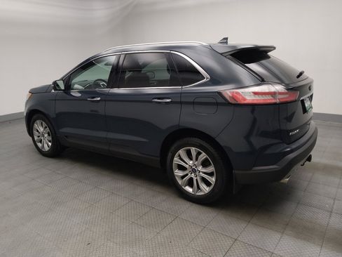 Used 2019 Ford Edge Titanium w/ Cold Weather Package AWD/4WD image 3