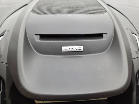 Used 2017 Ford Escape SE w/ SE Leather Comfort Package AWD/4WD image 34