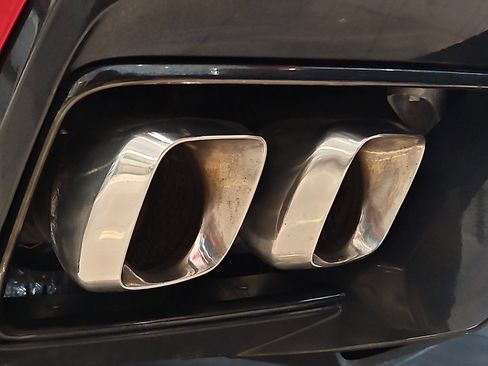 Used 2023 Chevrolet Corvette 2LT w/ Battery Protection Package image 31