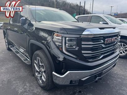 Certified 2023 GMC Sierra 1500 SLT w/ SLT Premium Package