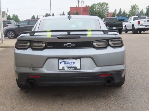 Used 2023 Chevrolet Camaro LT RWD image 9