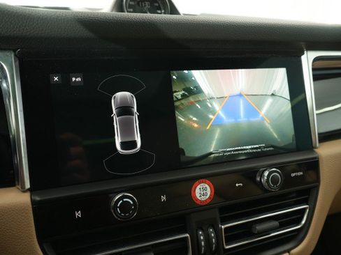 Used 2022 Porsche Macan S image 50