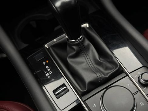 Used 2021 MAZDA MAZDA3 Hatchback w/Premium Plus Pkg AWD/4WD image 34