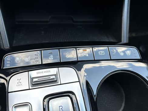 Used 2022 Hyundai Tucson Limited AWD/4WD image 27