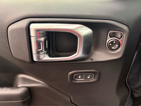 New 2026 Jeep Wrangler Willys AWD/4WD image 15