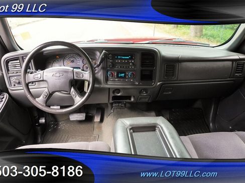 Used 2007 Chevrolet Silverado 2500 LT w/ Onstar Plus Package AWD/4WD image 12