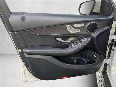 Used 2020 Mercedes-Benz GLC 300 w/ AMG Line image 12