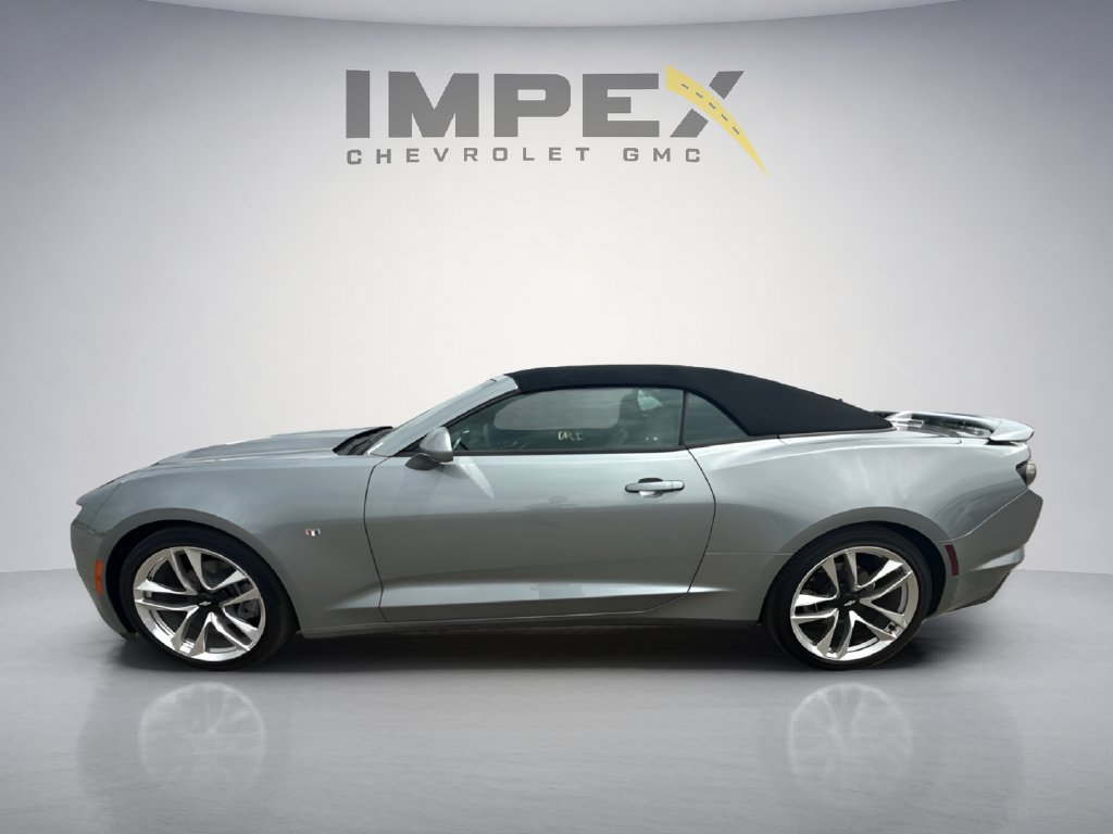 Used 2024 Chevrolet Camaro LT w/ RS Package RWD image 2