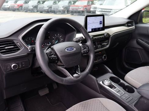 Used 2022 Ford Escape SE w/ Convenience Package AWD/4WD image 9