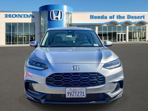 Used 2024 Honda HR-V LX image 2