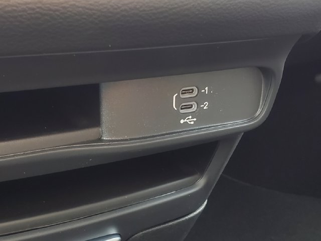 New 2027 Chrysler Pacifica Select FWD image 18