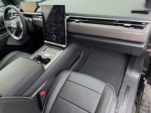 New 2025 GMC Sierra EV Denali image 18