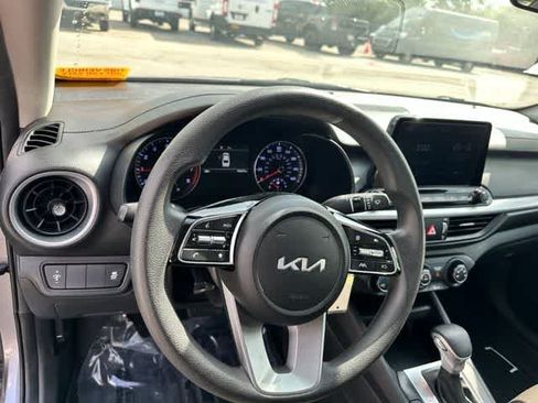 Used 2024 Kia Forte LXS FWD image 6
