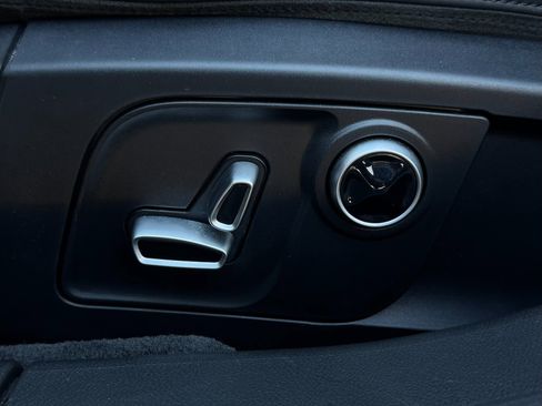 Used 2023 Maserati Ghibli Modena Q4 image 84