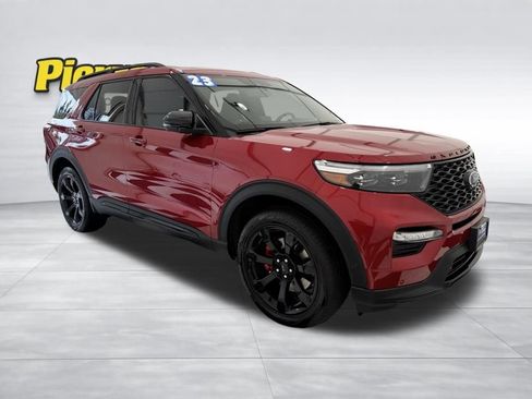 Certified 2023 Ford Explorer ST w/ Equipment Group 401A image 8
