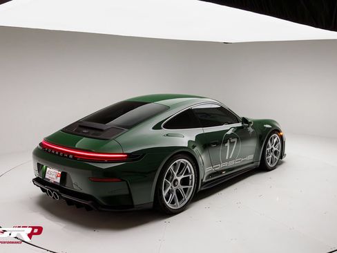 Used 2026 Porsche 911 GT3 RWD image 4