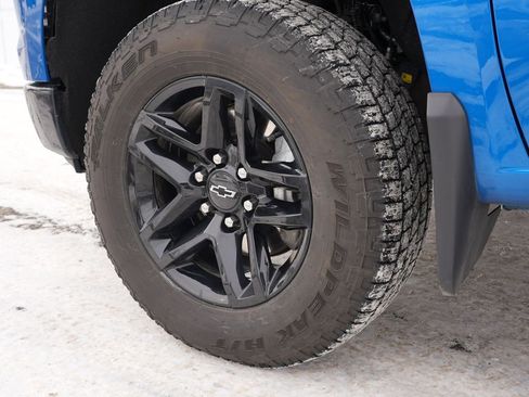 Used 2022 Chevrolet Silverado 1500 LT Trail Boss w/ LT Trail Boss Premium Package image 36