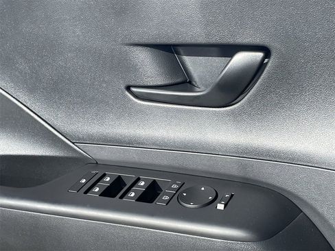 New 2026 Hyundai Kona SE image 20