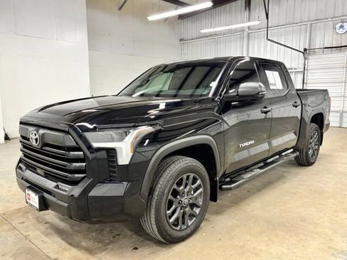 Certified 2026 Toyota Tundra SR5 w/ SR5 Convenience Package AWD/4WD image 3