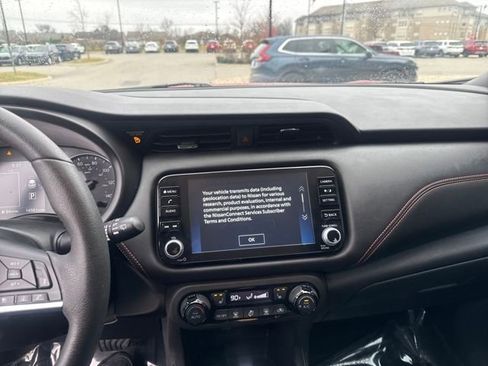 Used 2023 Nissan Kicks SR w/ SR Premium Package image 14