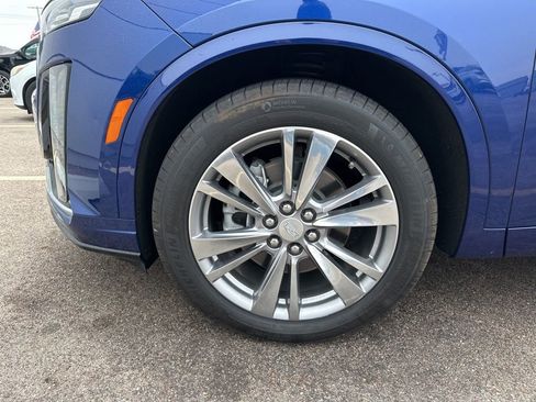 Used 2023 Cadillac XT6 Premium Luxury w/ Technology Package image 20