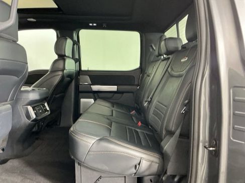 Used 2024 Ford F350 Platinum w/ Tremor Off-Road Package AWD/4WD image 33