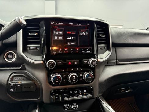 Used 2021 RAM 3500 Big Horn w/ Level 1 Equipment Group AWD/4WD image 14