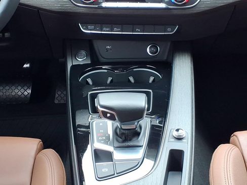 Used 2023 Audi A5 2.0T Premium w/ Convenience Package AWD/4WD image 18