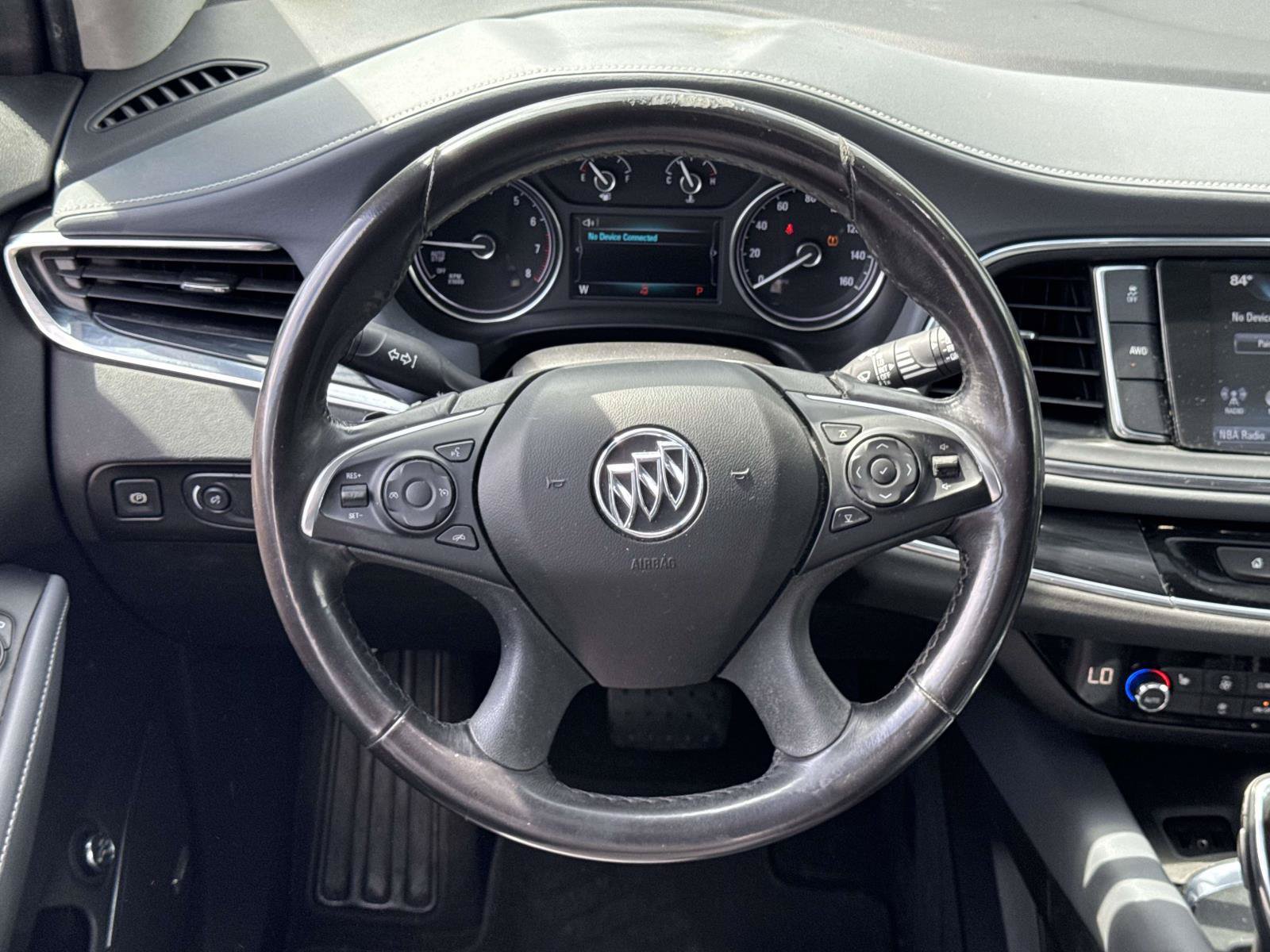 Used 2018 Buick Enclave Essence AWD/4WD image 12