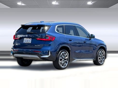 Used 2025 BMW X1 xDrive28i w/ Premium Package AWD/4WD image 9