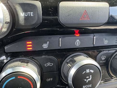 Used 2023 RAM 1500 Big Horn AWD/4WD image 20