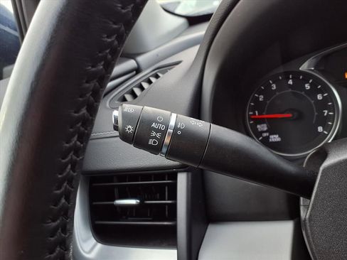 Certified 2022 GMC Terrain SLT w/ Tech Package image 16