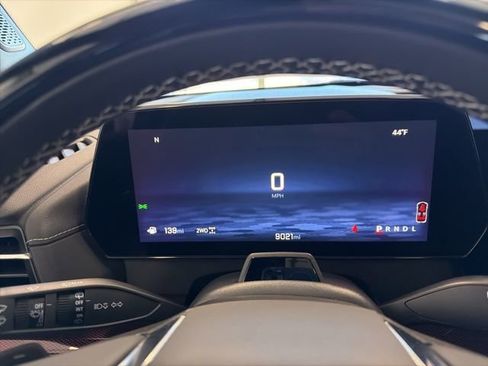 Used 2025 Chevrolet Traverse Z71 w/ Enhanced Driving Package image 52