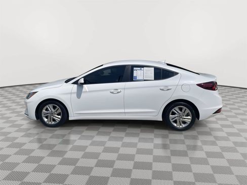 Used 2019 Hyundai Elantra SEL FWD image 11