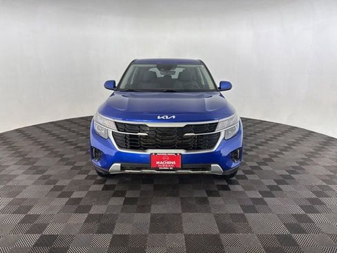 Used 2024 Kia Seltos LX image 2