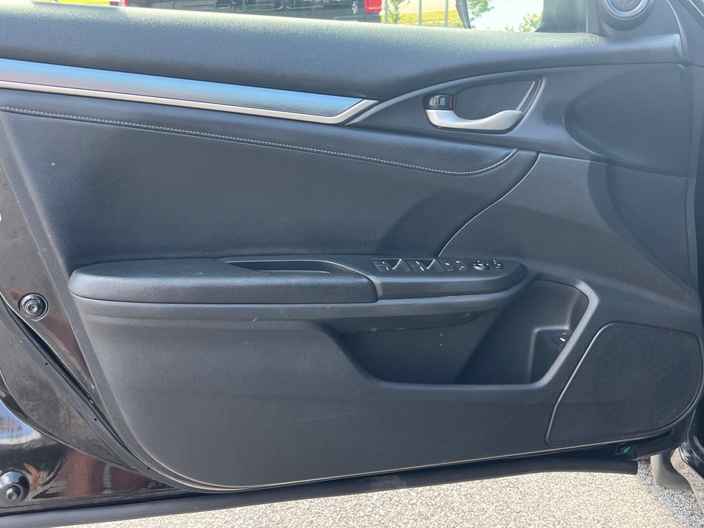 Used 2018 Honda Civic EX-L image 14