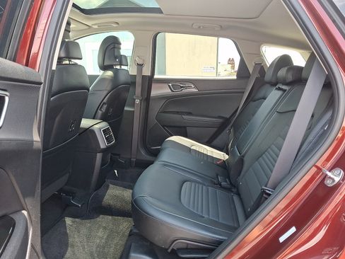 Used 2024 Kia Sportage SX AWD/4WD image 10