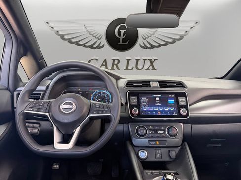 Used 2025 Nissan Leaf S FWD image 10