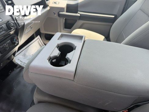 Used 2016 Ford F150 XL w/ Equipment Group 101A Mid AWD/4WD image 22